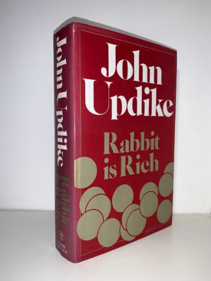 UPDIKE, John - Rabbit Is Rich
