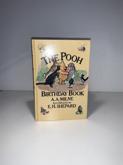 MILNE, A.A - The Pooh Birthday Book