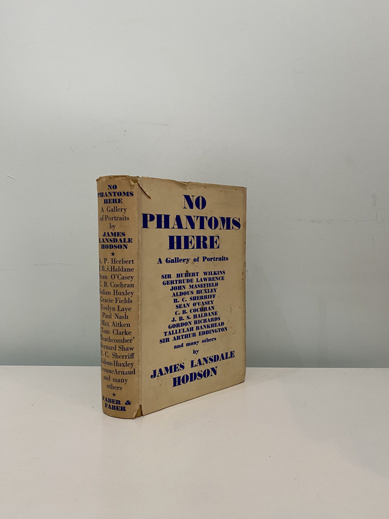 IMG_9794 HODSON, James Lansdale - No Phantoms Here: A Gallery of Portraits